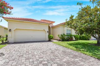 5544 Spanish River Road, Fort Pierce, FL 34951