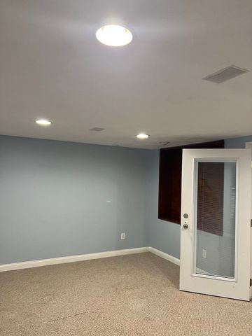 16 Hazen Ave B, Haverhill, MA 01830