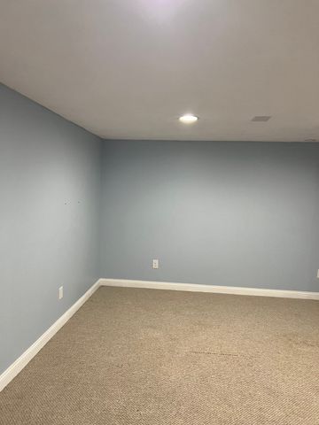 16 Hazen Ave B, Haverhill, MA 01830