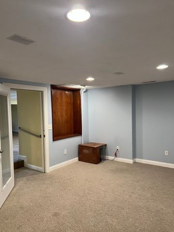 16 Hazen Ave B, Haverhill, MA 01830