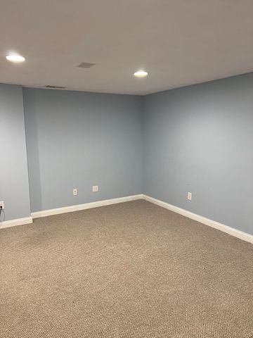 16 Hazen Ave B, Haverhill, MA 01830