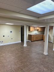 16 Hazen Ave B, Haverhill, MA 01830