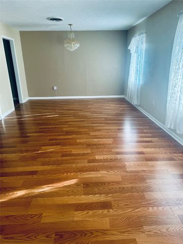 2601 S Park Street, Commerce, TX 75428