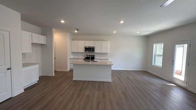 5443 Allegro Lane, Flowery Branch, GA 30542