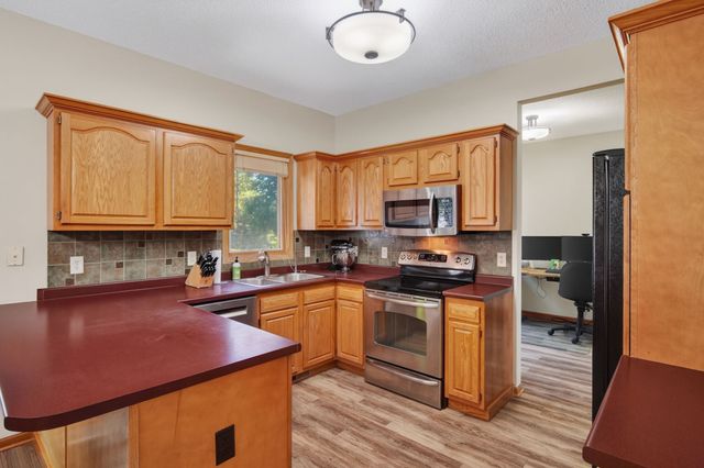 12494 Sunset Terrace, Clive, IA 50325