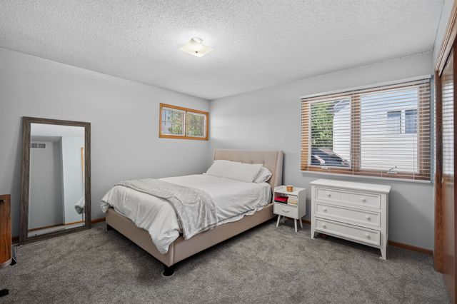 12494 Sunset Terrace, Clive, IA 50325