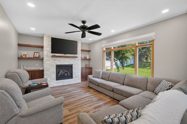 12494 Sunset Terrace, Clive, IA 50325