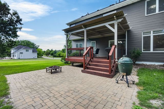 12494 Sunset Terrace, Clive, IA 50325