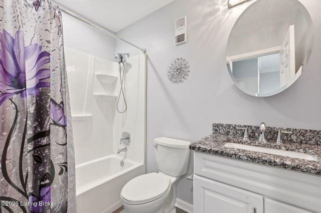 3030 Breckenridge Ln 324, Louisville, KY 40220