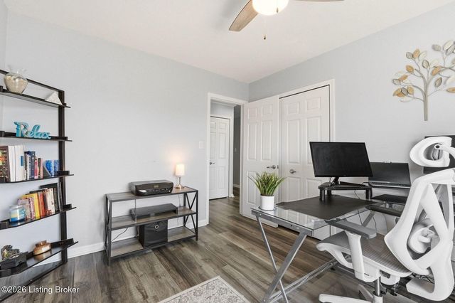 3030 Breckenridge Ln 324, Louisville, KY 40220