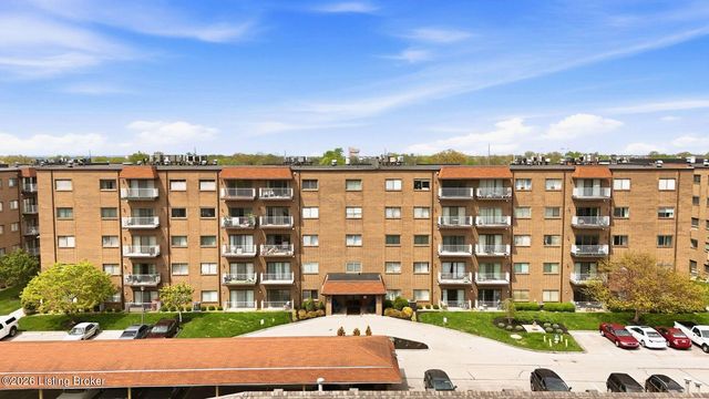 3030 Breckenridge Ln 324, Louisville, KY 40220