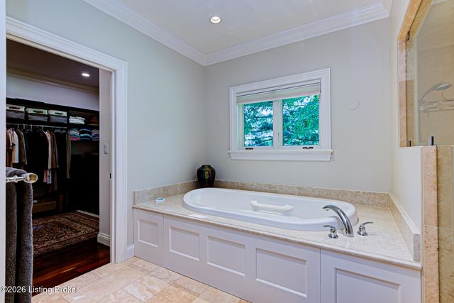 1009 Kent Rd, Goshen, KY 40026