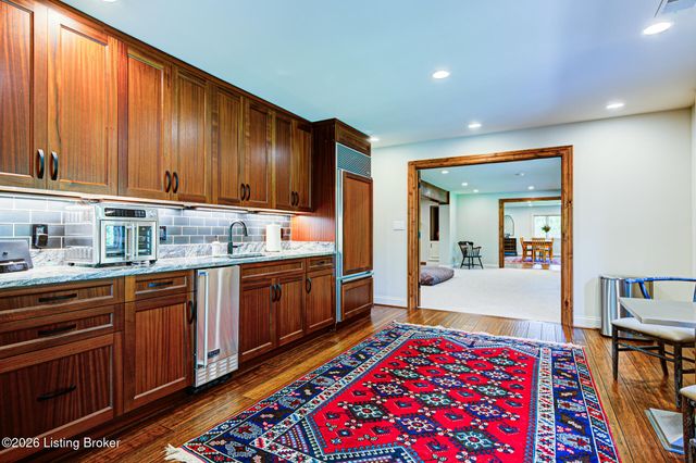 1009 Kent Rd, Goshen, KY 40026