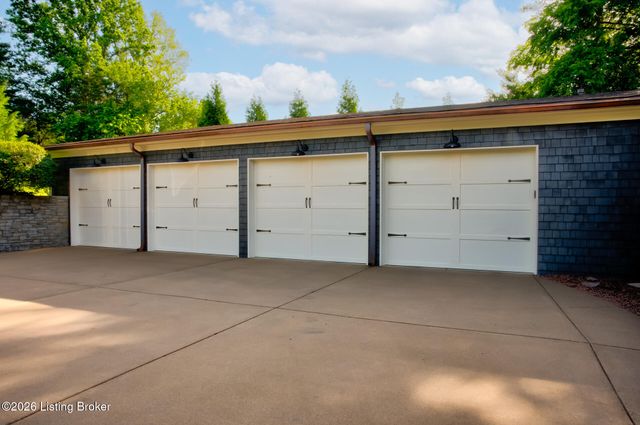 1009 Kent Rd, Goshen, KY 40026