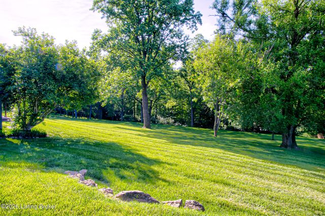 1009 Kent Rd, Goshen, KY 40026
