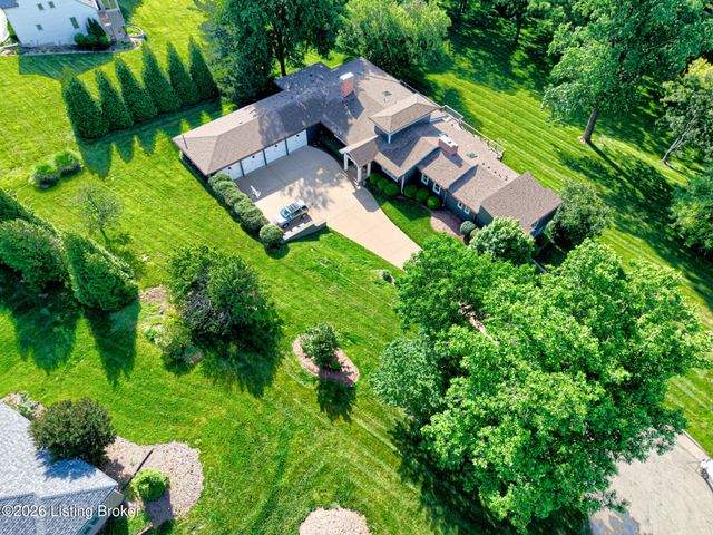 1009 Kent Rd, Goshen, KY 40026