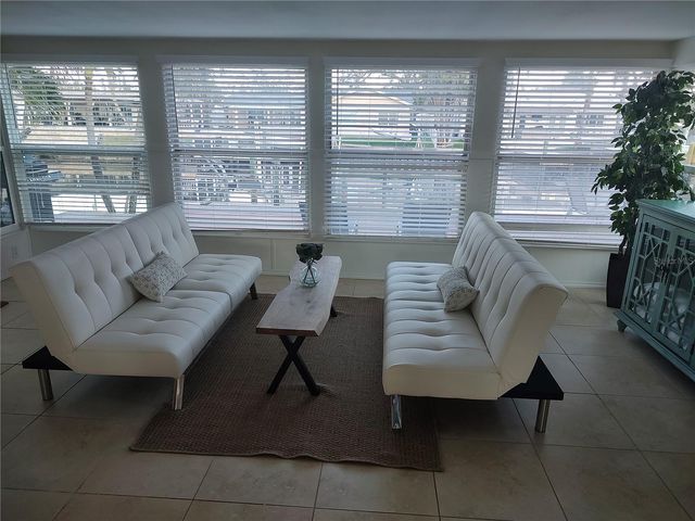 4165 13TH LANE NE, St Petersburg, FL 33703