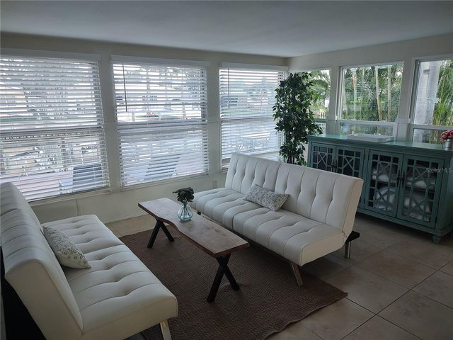 4165 13TH LANE NE, St Petersburg, FL 33703