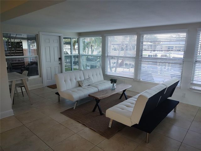 4165 13TH LANE NE, St Petersburg, FL 33703