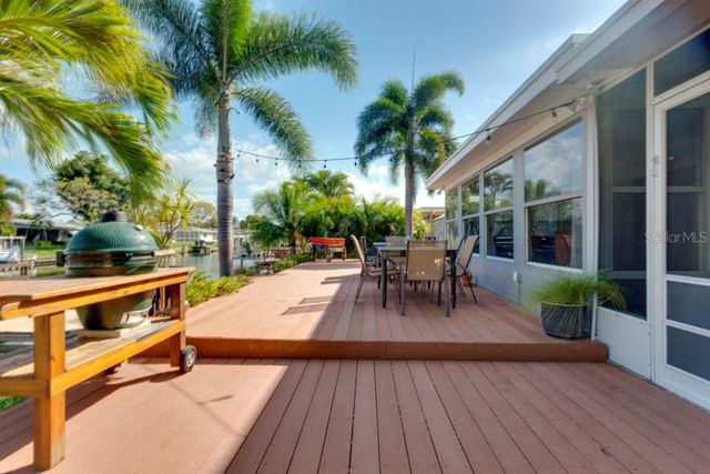 4165 13TH LANE NE, St Petersburg, FL 33703