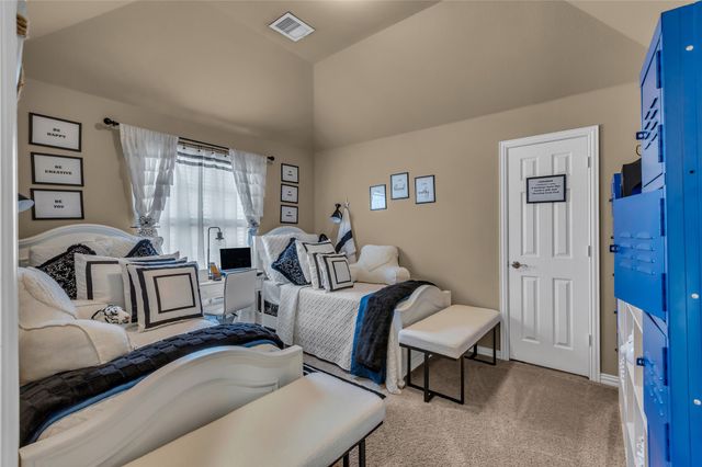 100 Spruce Street, Red Oak, TX 75154