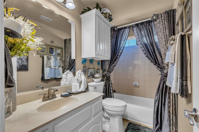 100 Spruce Street, Red Oak, TX 75154