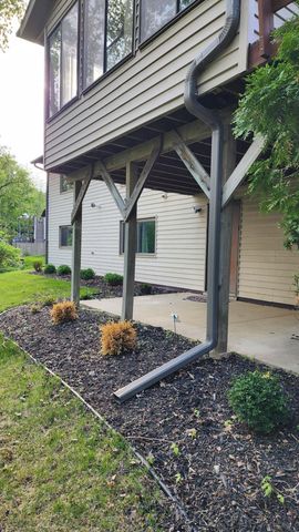 2339 2nd Avenue SW, Rochester, MN 55902