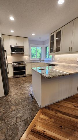 2339 2nd Avenue SW, Rochester, MN 55902