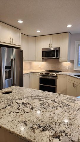 2339 2nd Avenue SW, Rochester, MN 55902