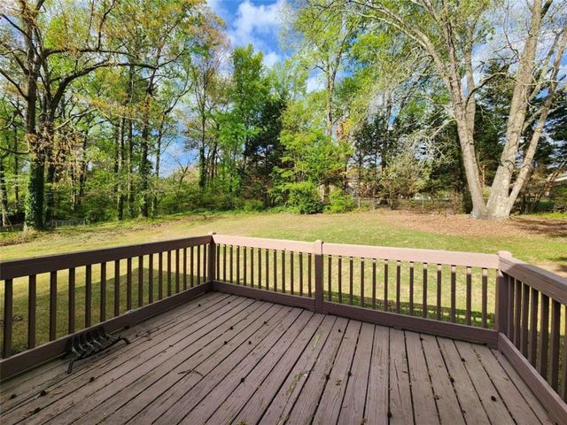 3635 Glenbrook Drive, Douglasville, GA 30135