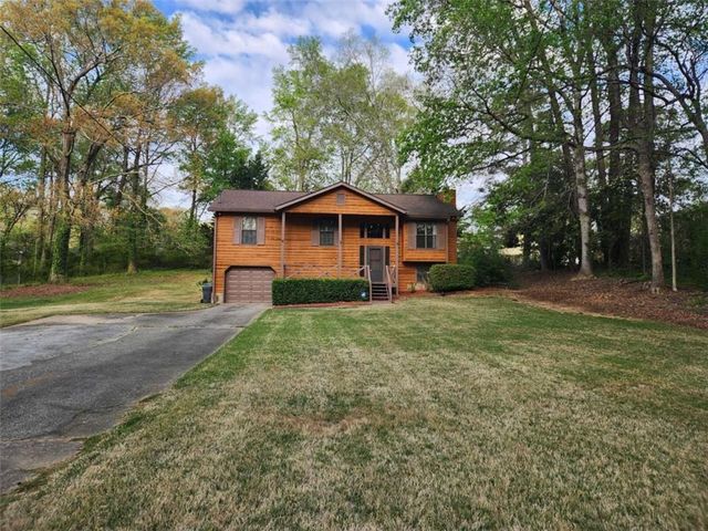 3635 Glenbrook Drive, Douglasville, GA 30135