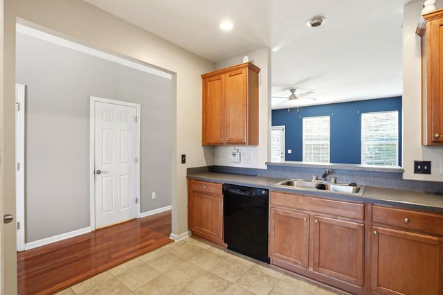 905 Hemingway Circle, Summerville, SC 29483