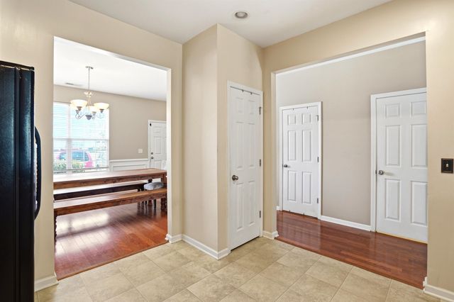 905 Hemingway Circle, Summerville, SC 29483