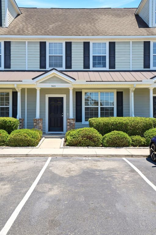 905 Hemingway Circle, Summerville, SC 29483