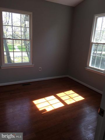 4070 BLUEBIRD DR, Waldorf, MD 20603