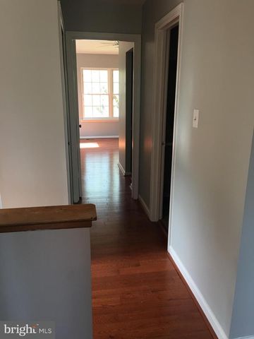 4070 BLUEBIRD DR, Waldorf, MD 20603