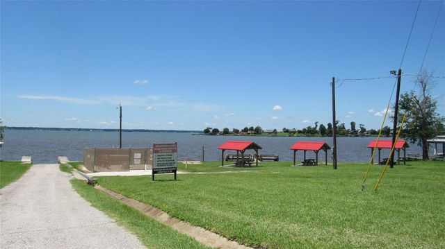 154 Brahman, Onalaska, TX 77360