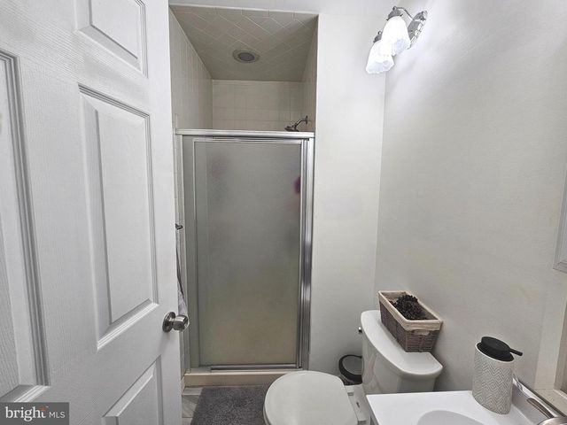 17 EXETER CT, Bordentown, NJ 08505