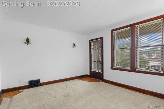 11344 Lumpkin Street, Hamtramck, MI 48212