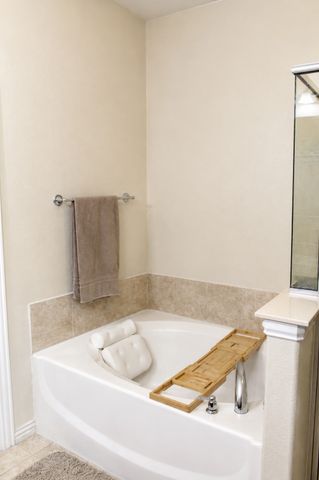 809 Kinghaven Drive, Little Elm, TX 75068