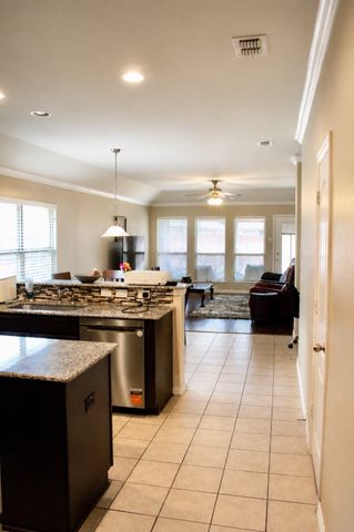 809 Kinghaven Drive, Little Elm, TX 75068