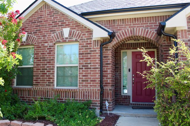 809 Kinghaven Drive, Little Elm, TX 75068