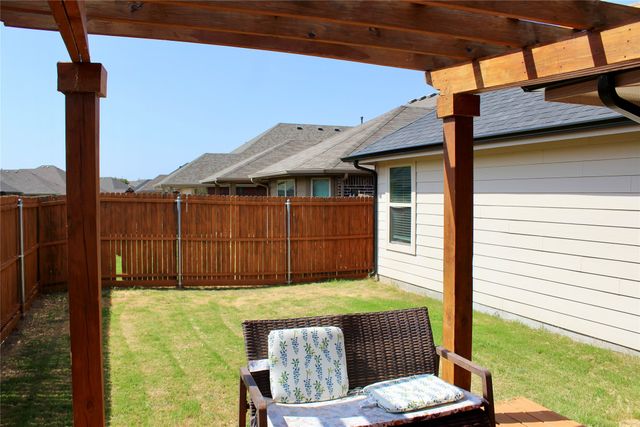 809 Kinghaven Drive, Little Elm, TX 75068