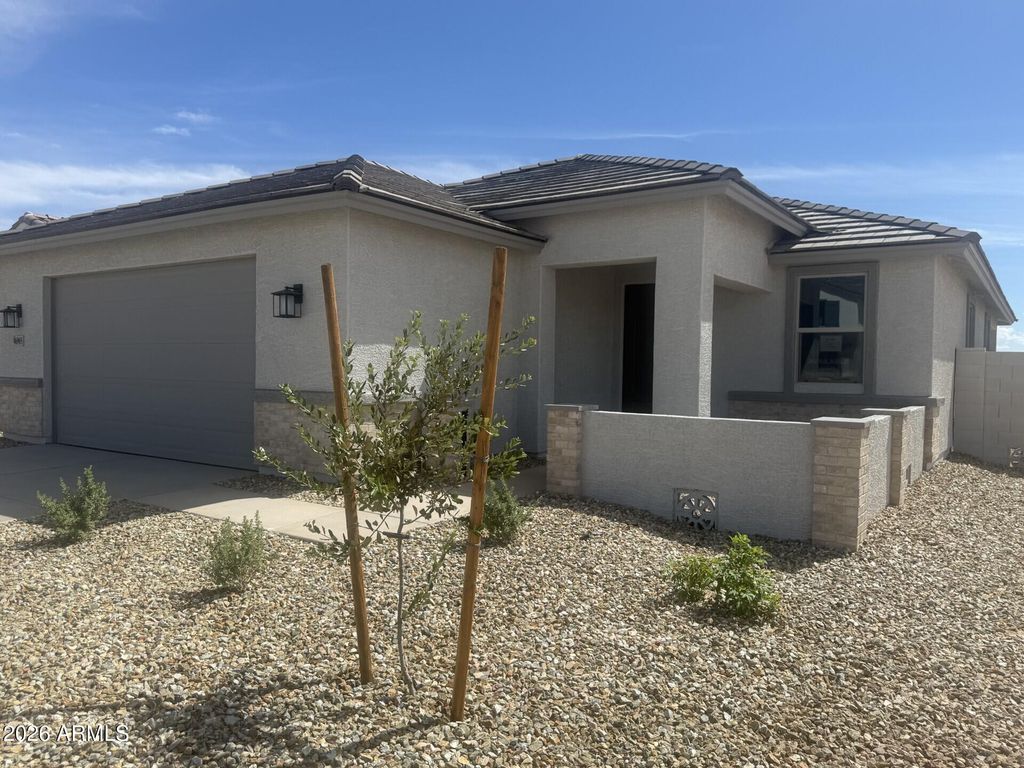 46905 W CRESCENT MOON Drive, Maricopa, AZ 85139 — exterior