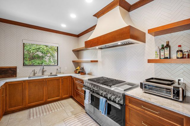 3615 SW 24th Lane, Delray Beach, FL 33445
