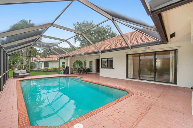 3615 SW 24th Lane, Delray Beach, FL 33445