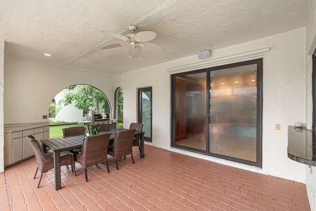 3615 SW 24th Lane, Delray Beach, FL 33445