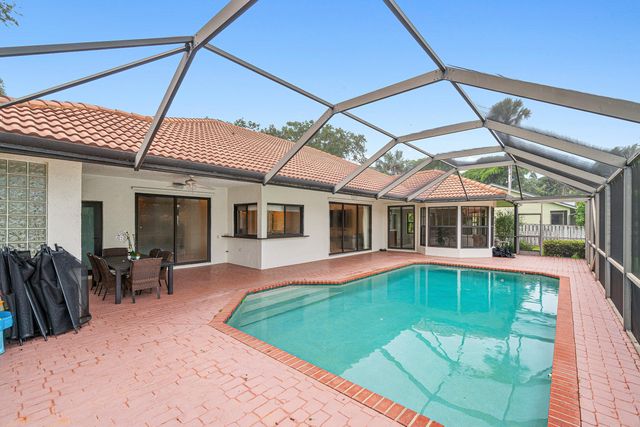3615 SW 24th Lane, Delray Beach, FL 33445