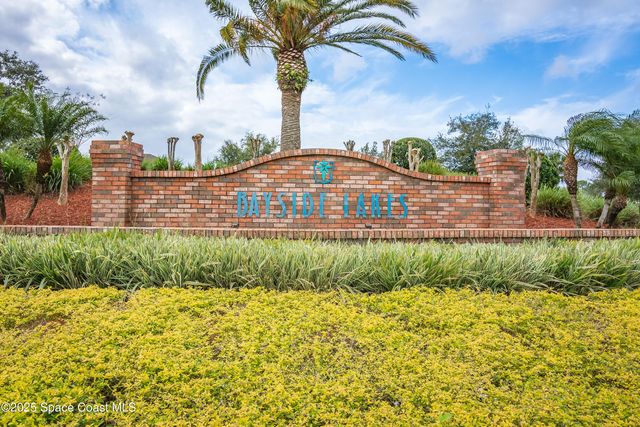 830 Remington Green Drive SE, Palm Bay, FL 32909