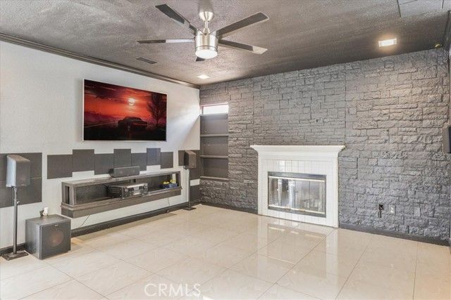 507 Coudures Way, Perris, CA 92571